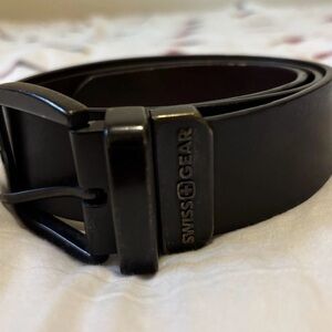 SwissGear Classic Black Men's Belt 32-36